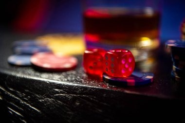Teen Patti table on dragon222 login showing three-card hands and live dealer